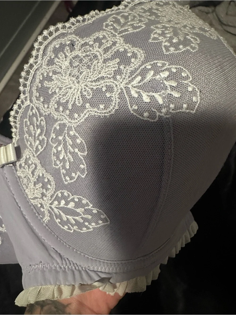 Adore Me Lavender Lace Underwire Bra with White Floral Trim